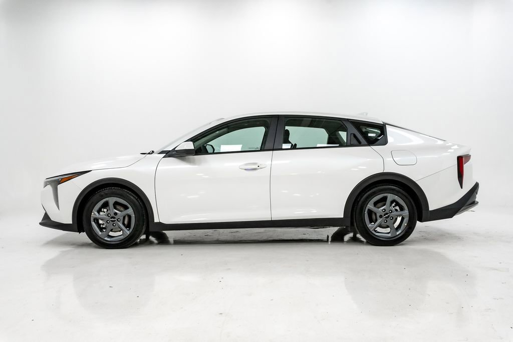 Certified 2025 Kia K4 FWD image 27