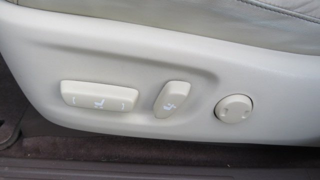 Used 2013 Lexus GX 460 image 17