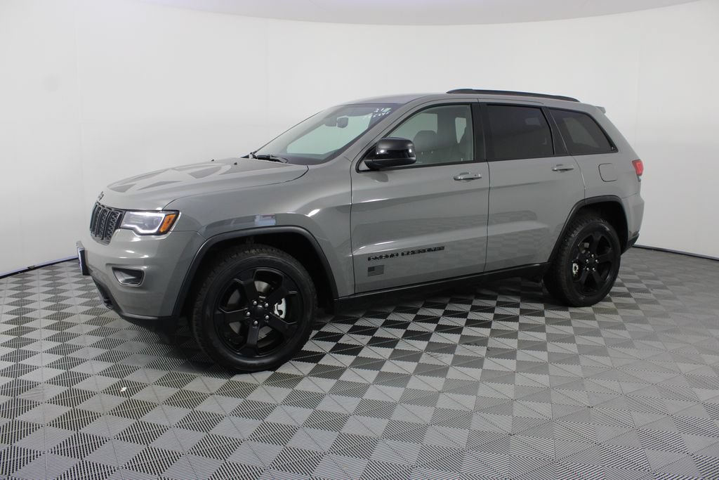 Used 2021 Jeep Grand Cherokee Freedom Edition AWD/4WD image 2