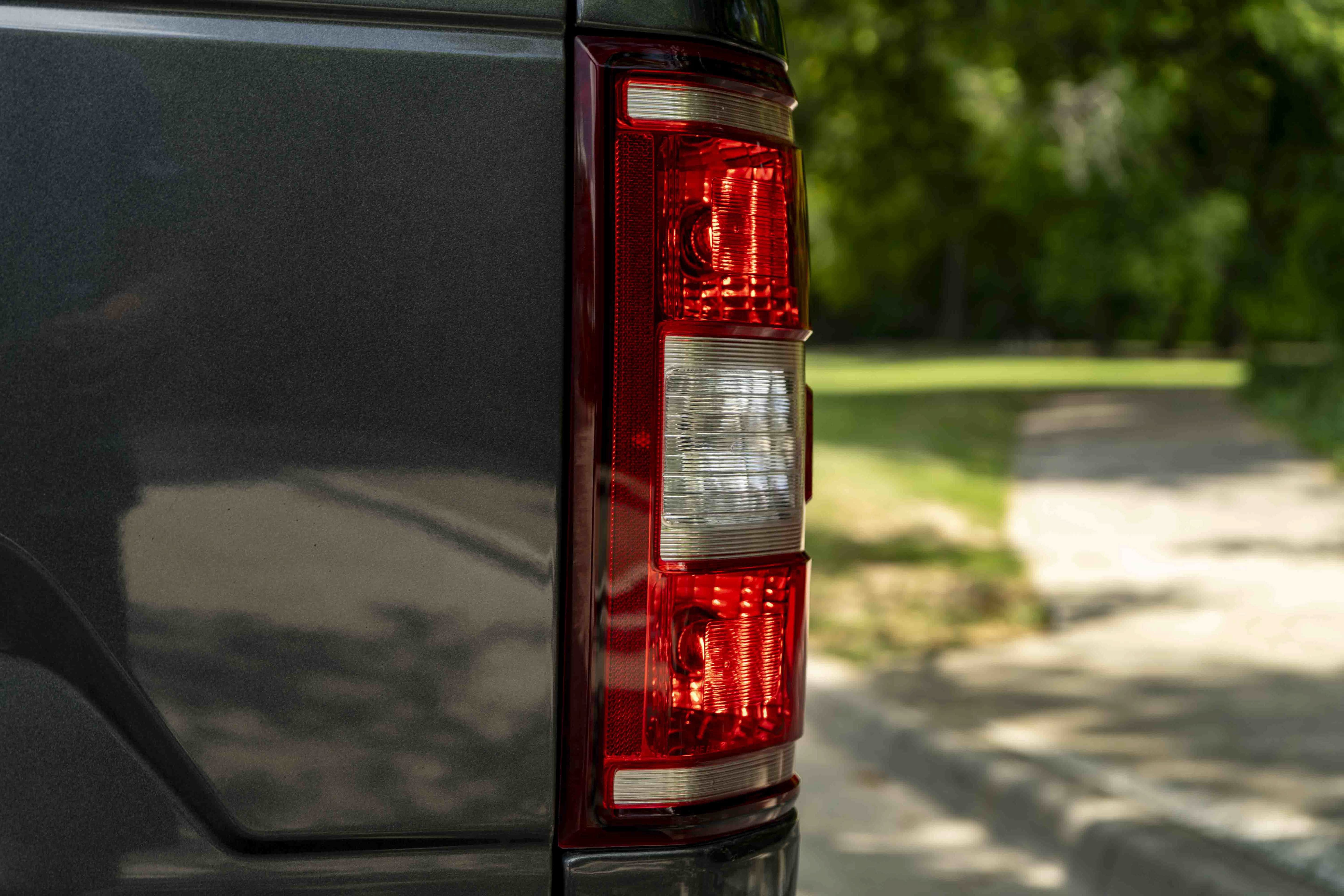 Used 2019 Ford F150 XLT w/ Equipment Group 302A Luxury RWD image 13