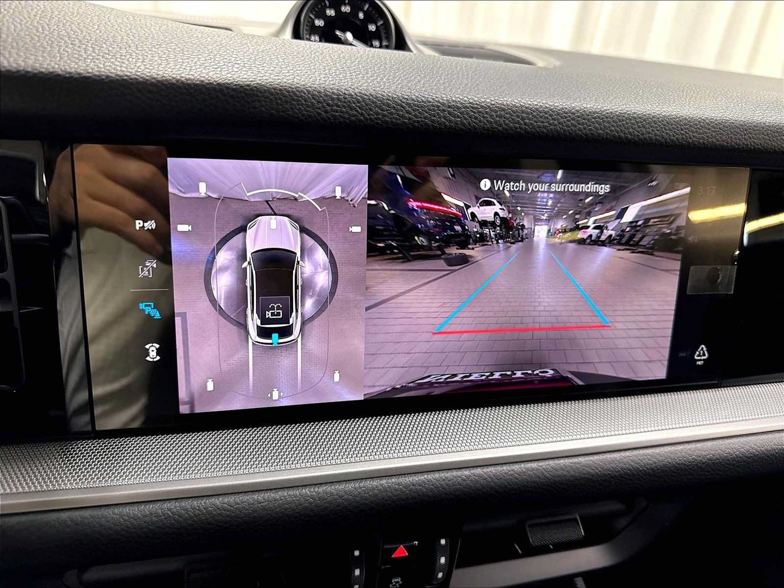 New 2026 Porsche Cayenne Coupe AWD/4WD image 18