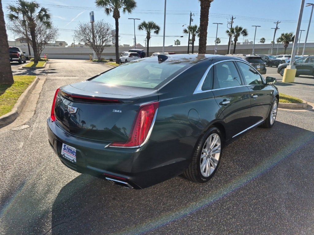 Used 2019 Cadillac XTS Luxury image 5