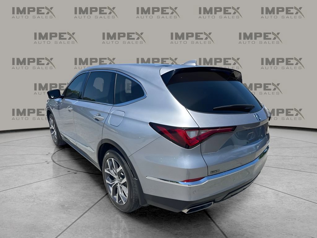 Used 2023 Acura MDX SH-AWD w/ Technology Package image 3