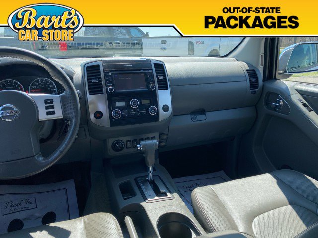 Used 2013 Nissan Frontier SL w/ Moonroof Pkg image 23