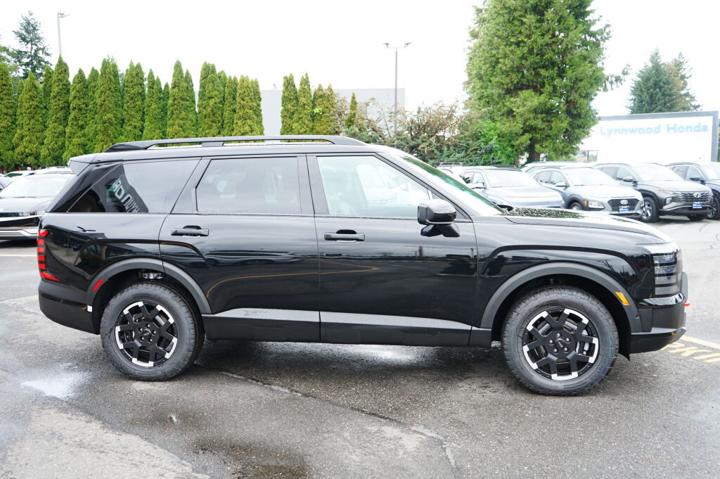 Certified 2026 Hyundai Palisade XRT Pro AWD/4WD image 3