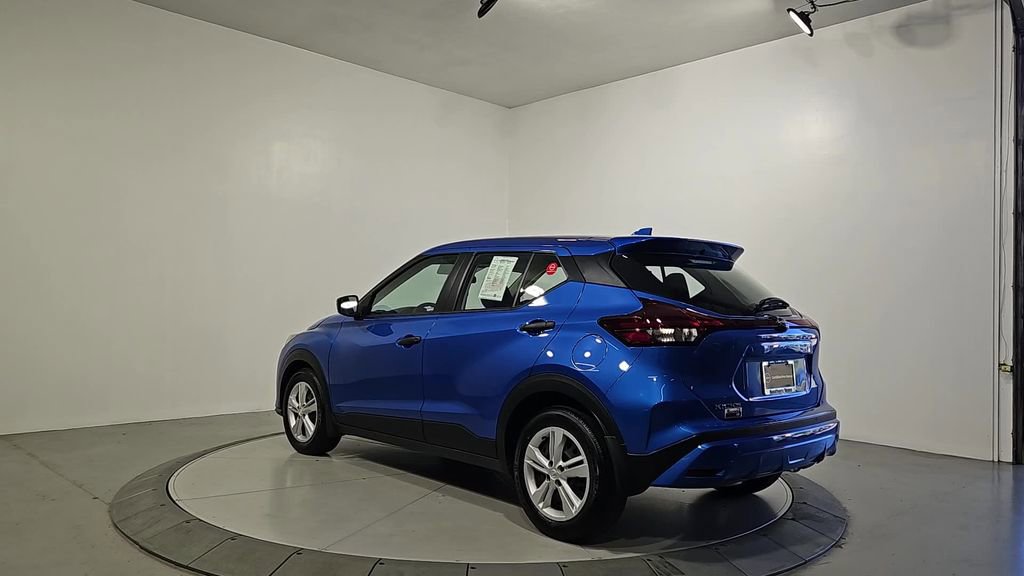 Certified 2024 Nissan Kicks S image 3