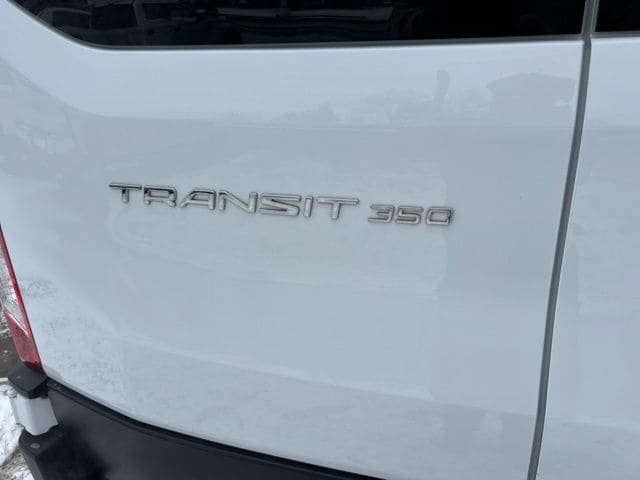 Used 2022 Ford Transit 350 XLT RWD image 8