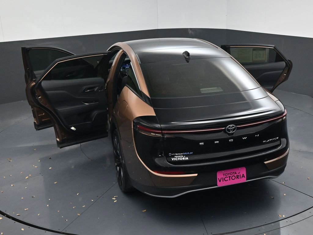 Used 2024 Toyota Crown Platinum image 22