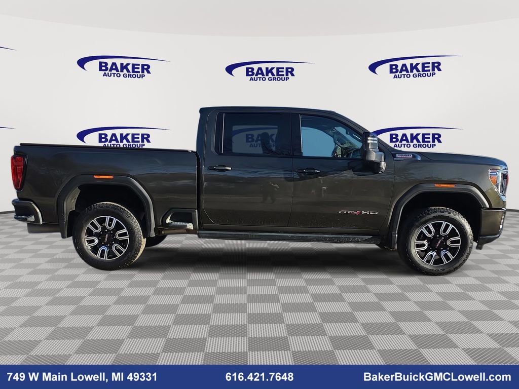 Used 2022 GMC Sierra 3500 AT4 w/ AT4 Premium Plus Package image 4