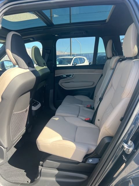 New 2026 Volvo XC90 B6 Plus w/ Protection Package Premier AWD/4WD image 24