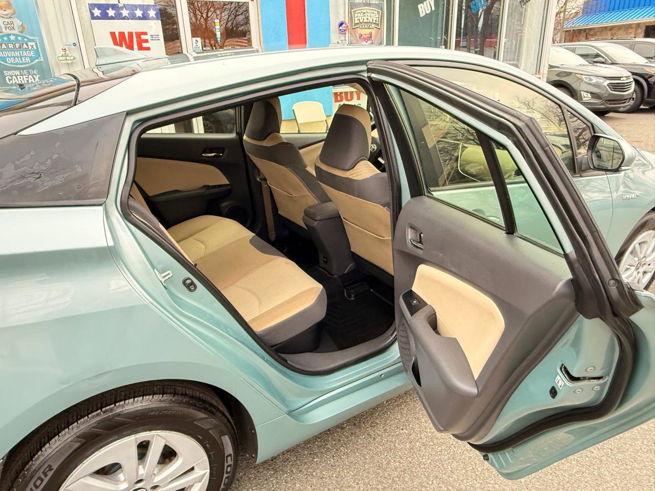 Used 2016 Toyota Prius Two FWD image 11