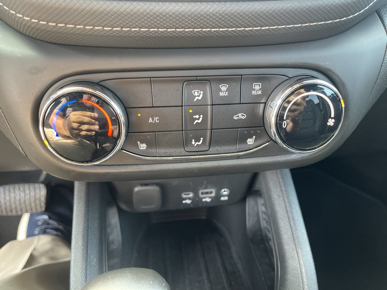Used 2023 Chevrolet TrailBlazer ACTIV AWD/4WD image 14