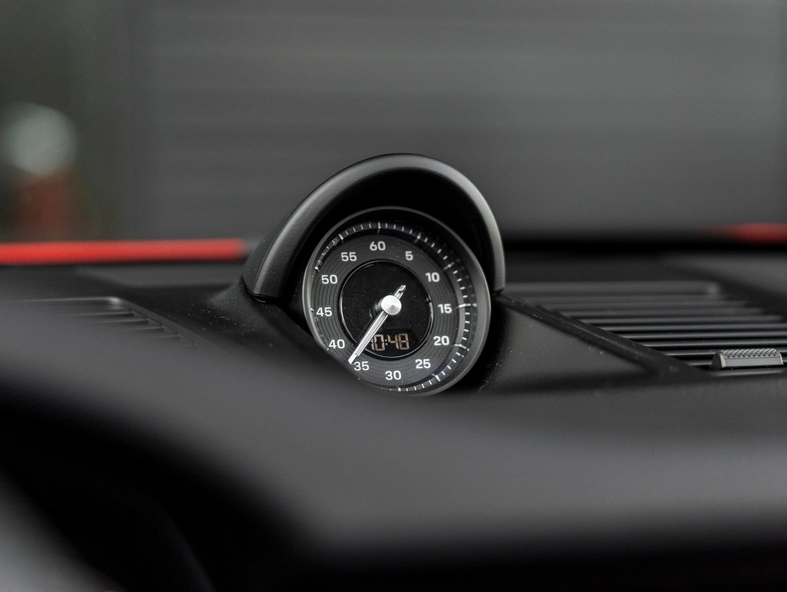 Certified 2021 Porsche 911 Carrera 4S image 24