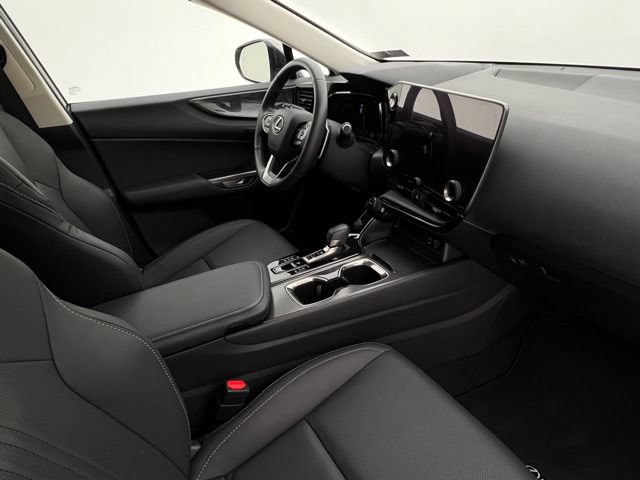 Used 2025 Lexus NX 350 AWD w/ Cold Area Package image 13