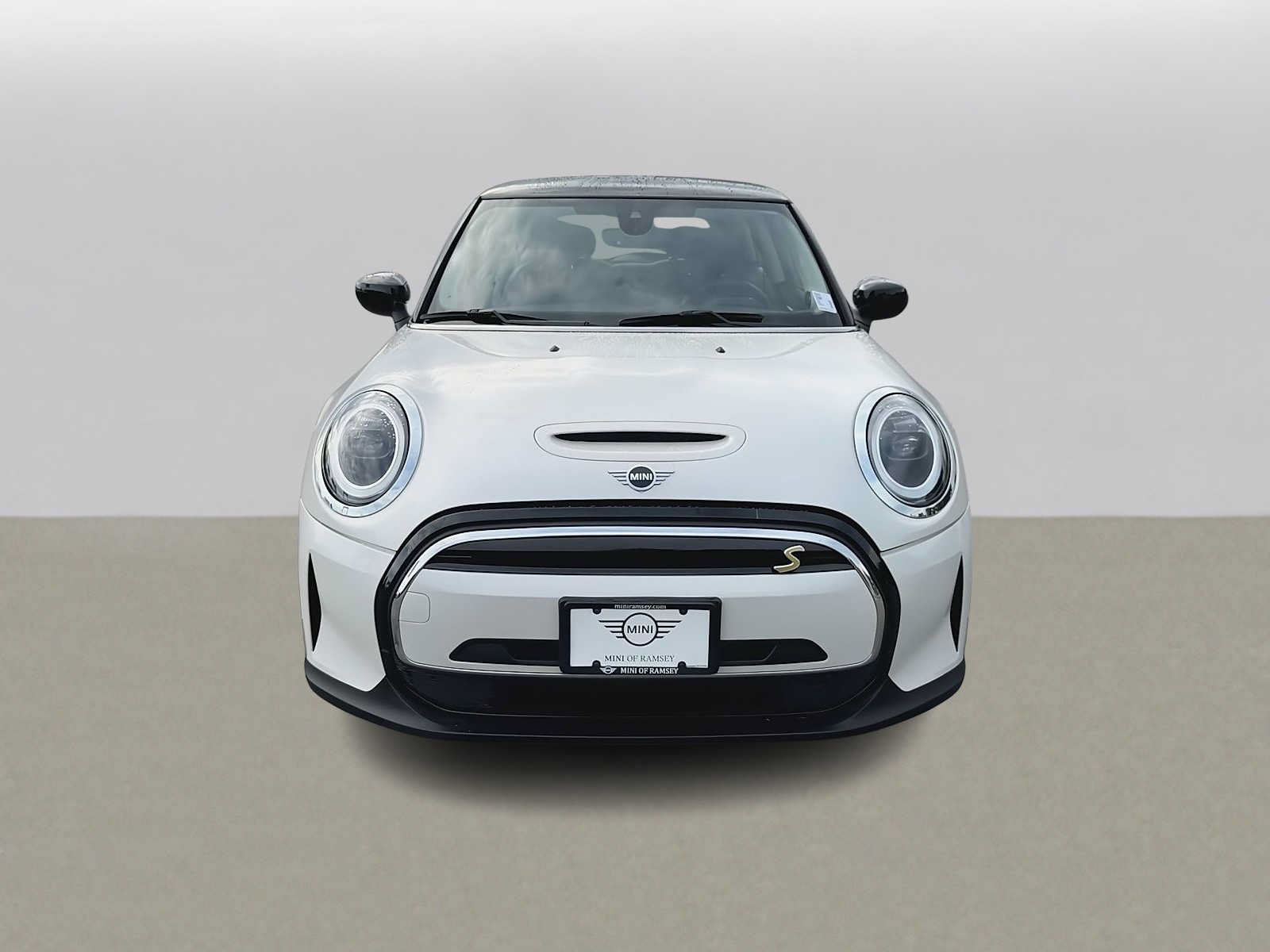 Used 2024 MINI Cooper SE FWD image 3