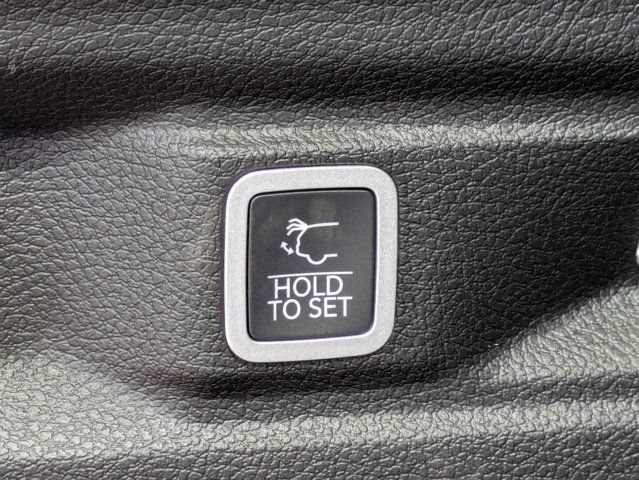 New 2026 Jeep Grand Cherokee L Limited AWD/4WD image 13