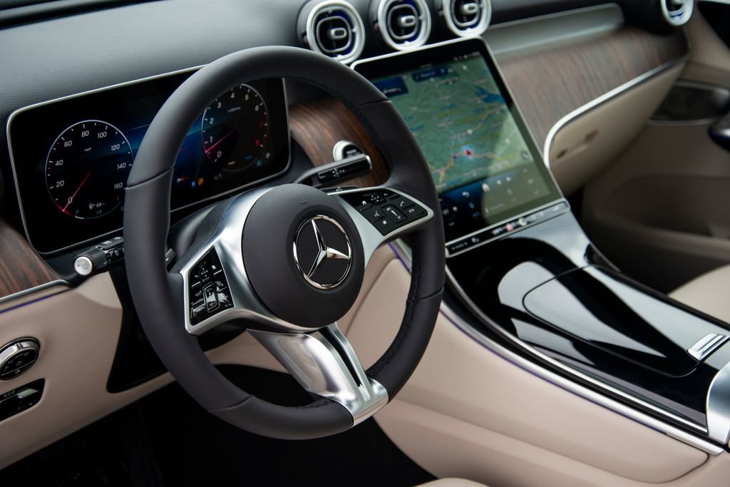 New 2026 Mercedes-Benz GLC 300 GLC 300 image 15