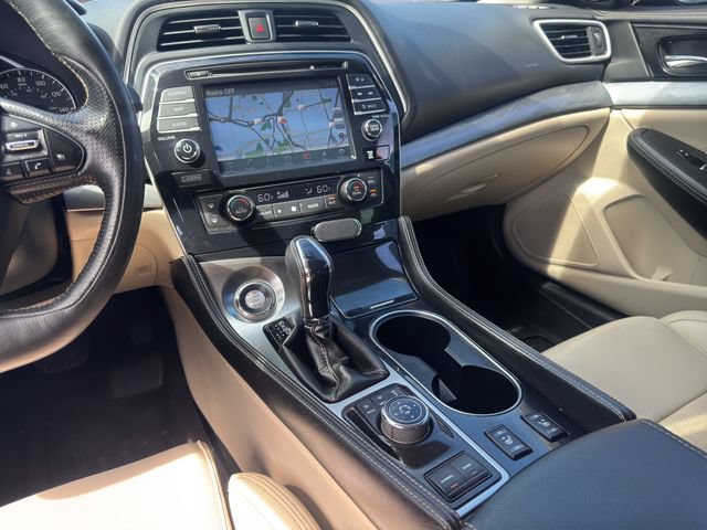 Used 2017 Nissan Maxima 3.5 SL FWD image 19
