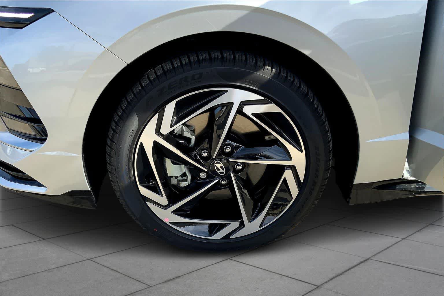 New 2026 Hyundai Sonata SEL FWD image 11