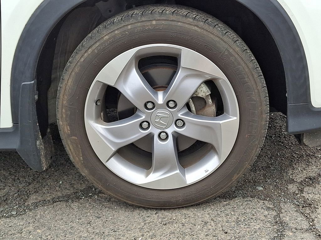 Used 2022 Honda HR-V LX image 32