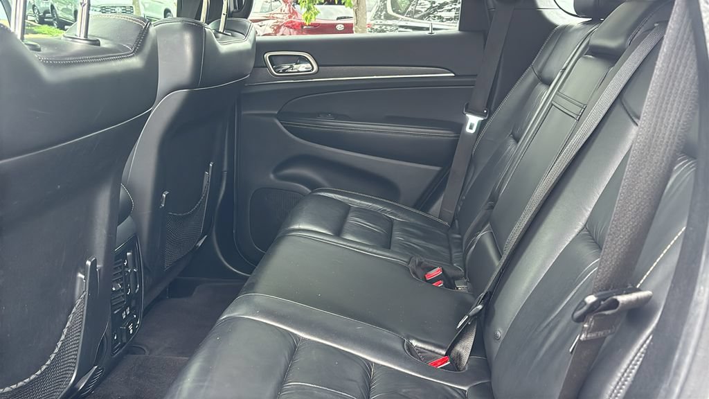Used 2016 Jeep Grand Cherokee Limited AWD/4WD image 27