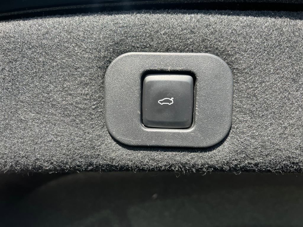 Used 2020 Lincoln Continental w/ Equipment Group 500A image 34