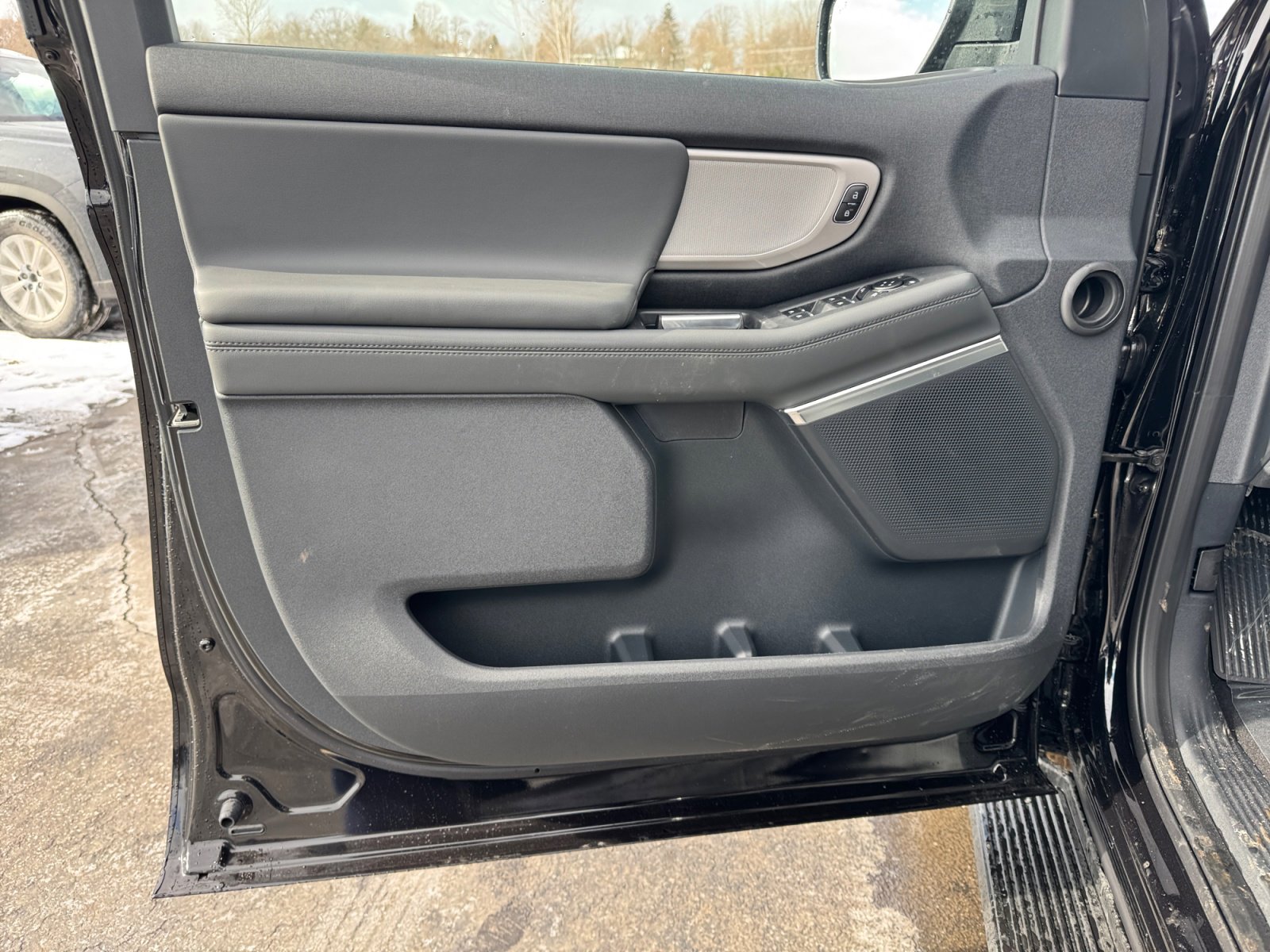 New 2026 Ford Expedition Active image 24