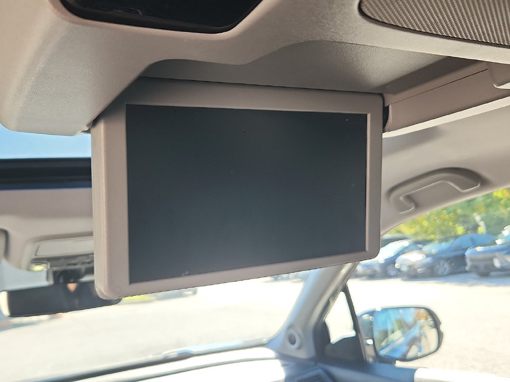 Used 2019 Honda Pilot Elite image 21