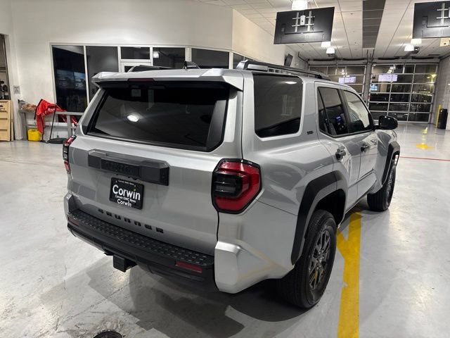 Used 2026 Toyota 4Runner SR5 AWD/4WD image 8