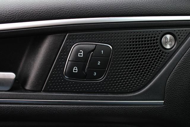 Used 2019 Ford Edge Titanium w/ Equipment Group 301A image 7