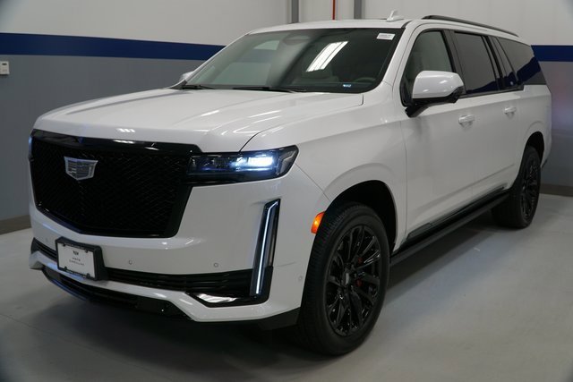 New 2024 Cadillac Escalade ESV Sport Platinum w/ LPO, ONYX Package