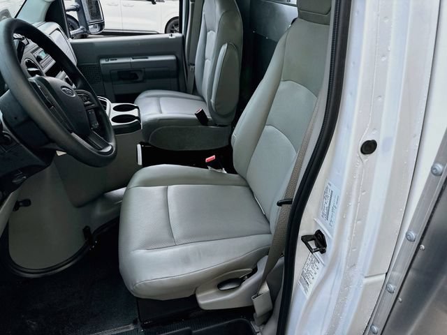 New 2027 Ford E-350 and Econoline 350 Super Duty w/ Driver's Safety Package RWD image 13