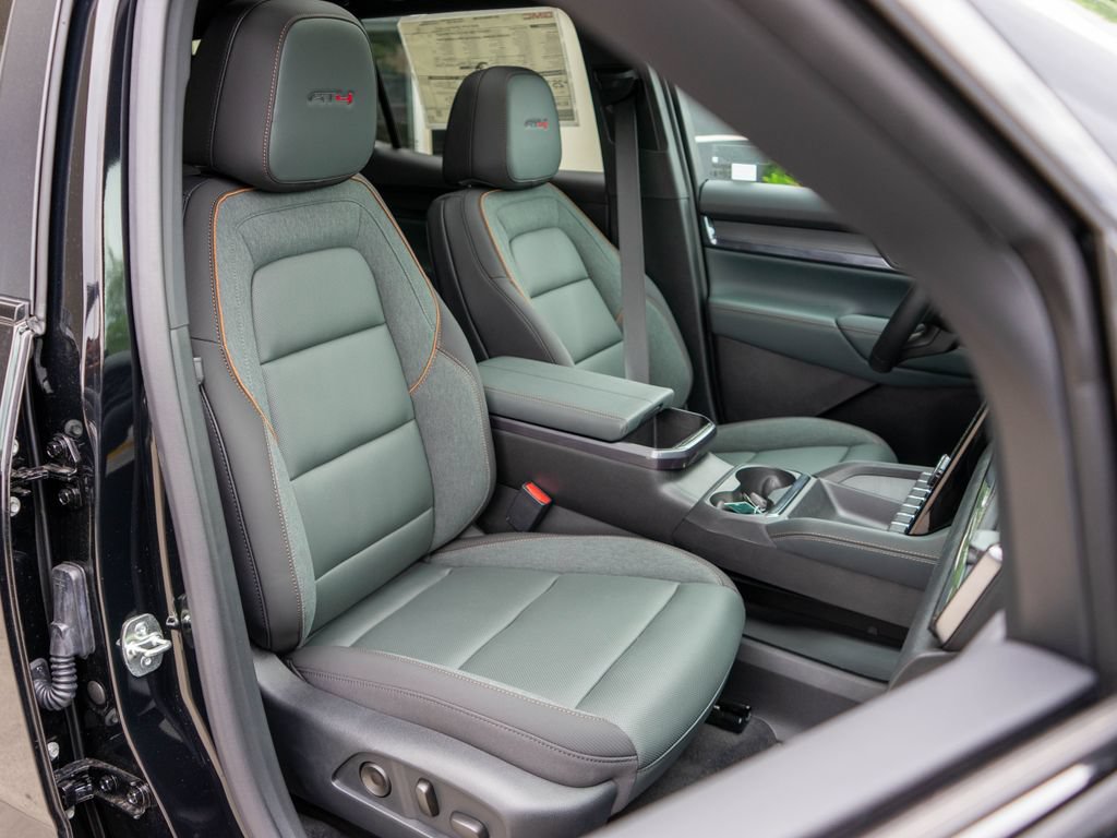 New 2026 GMC Terrain AT4 w/ Convenience Package III AWD/4WD image 9