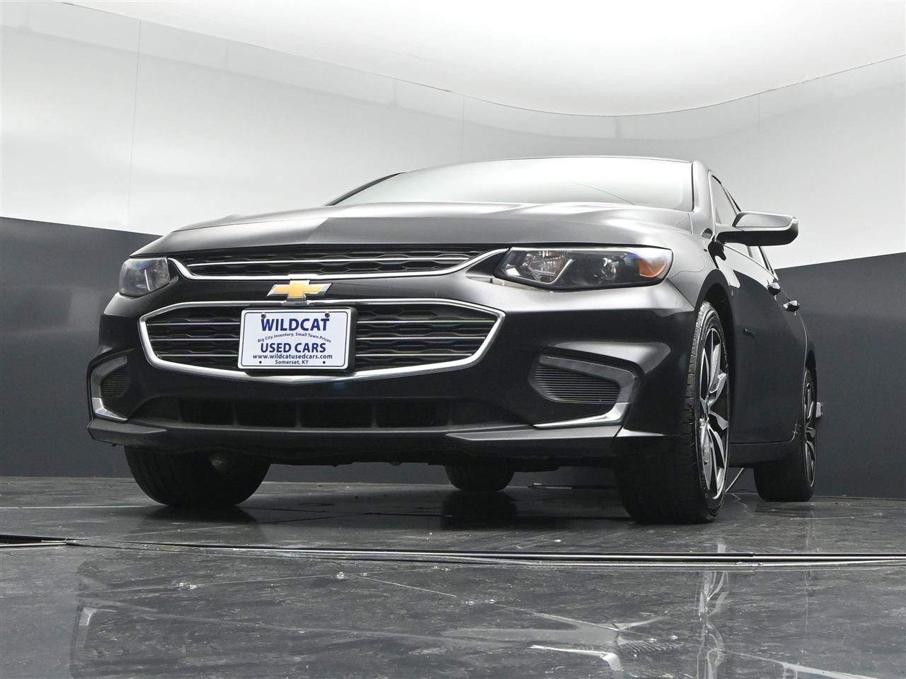 Used 2018 Chevrolet Malibu LT FWD image 28