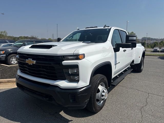 Used 2024 Chevrolet Silverado 3500 W/T video 1