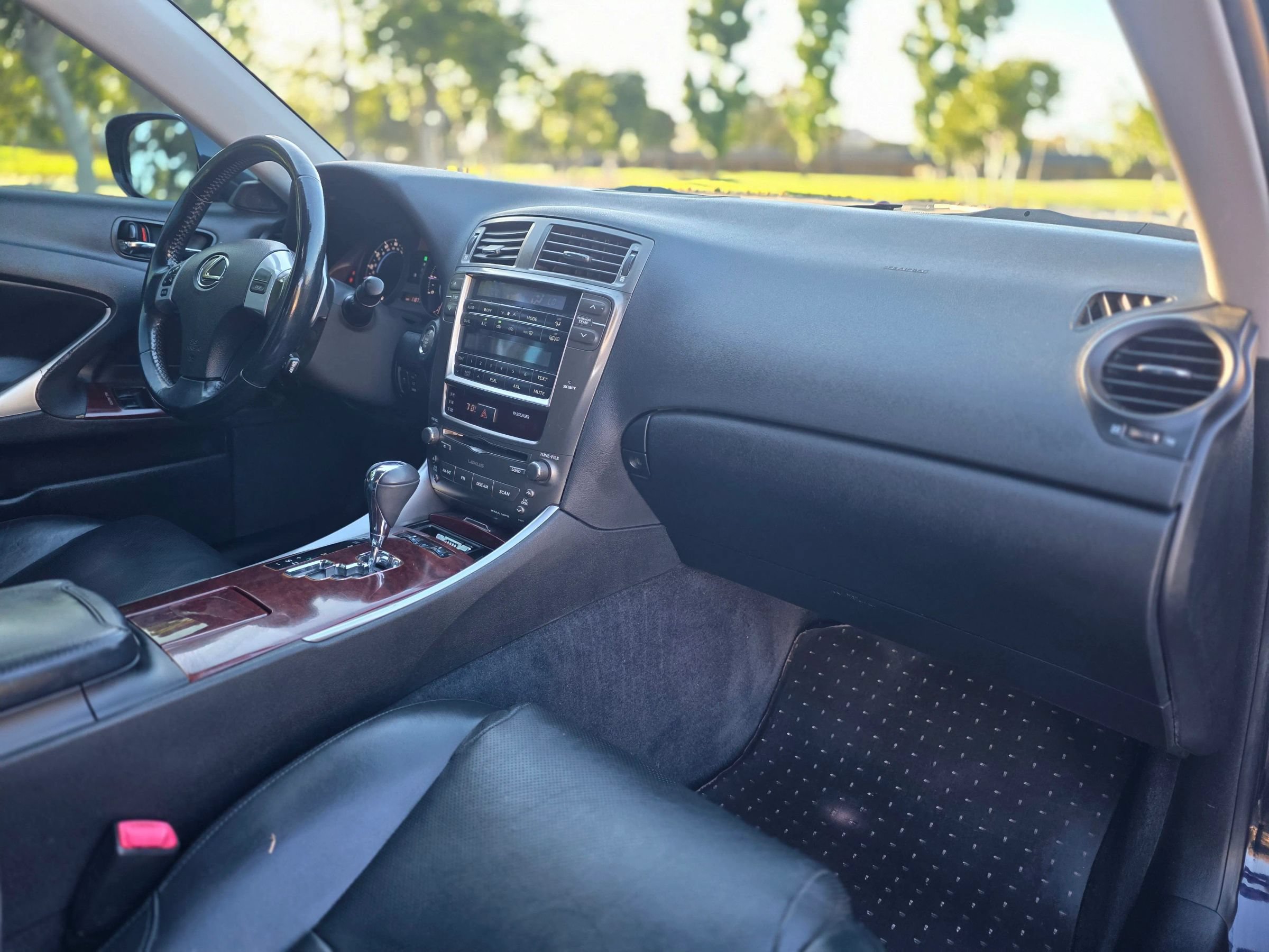 Used 2007 Lexus IS 250 RWD image 15