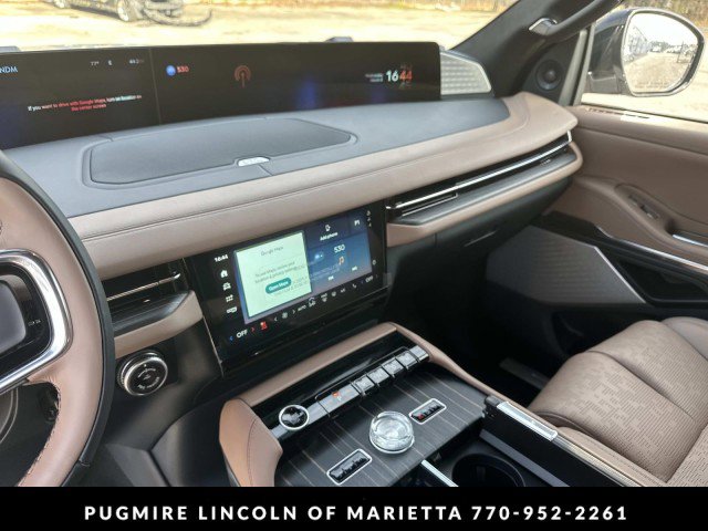 New 2026 Lincoln Navigator L Black Label image 21