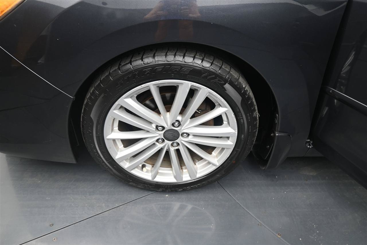 Used 2013 Subaru Impreza 2.0i Limited AWD/4WD image 14