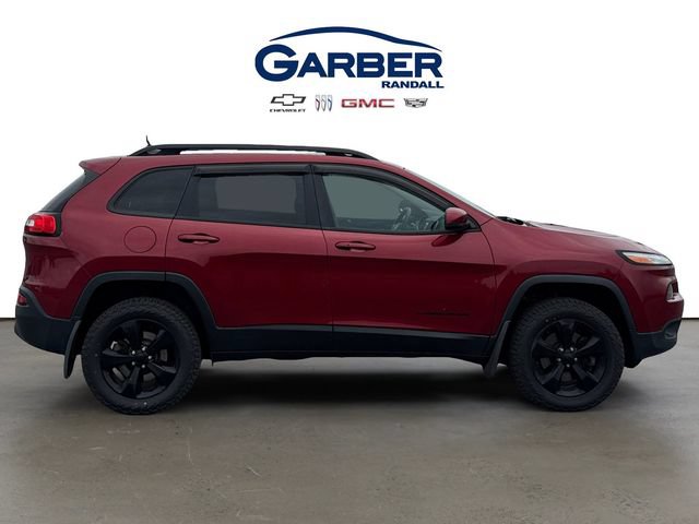 Used 2017 Jeep Cherokee High Altitude AWD/4WD image 6