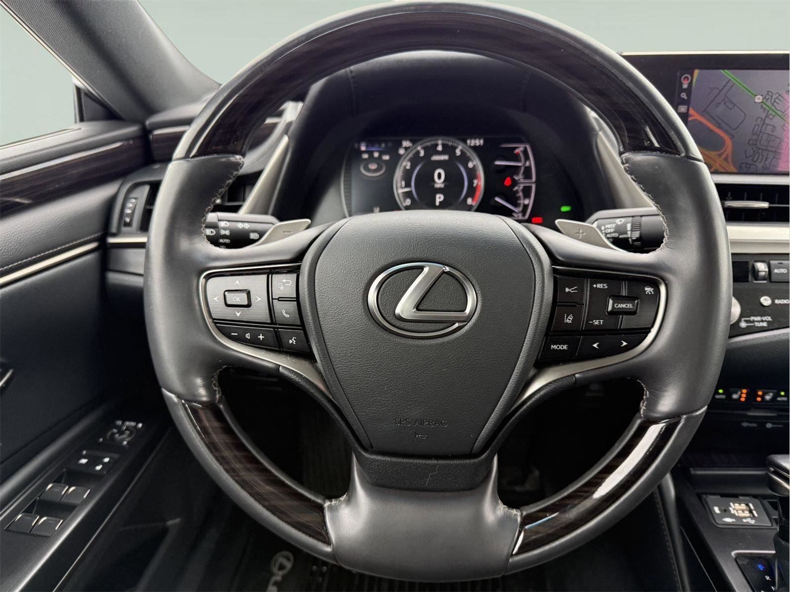 Used 2021 Lexus ES 350 Luxury image 14
