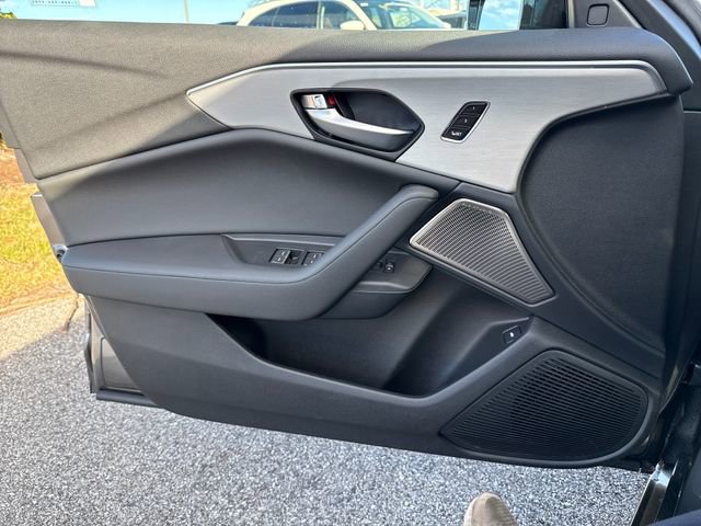 Certified 2025 Acura TLX w/ Technology Package image 21