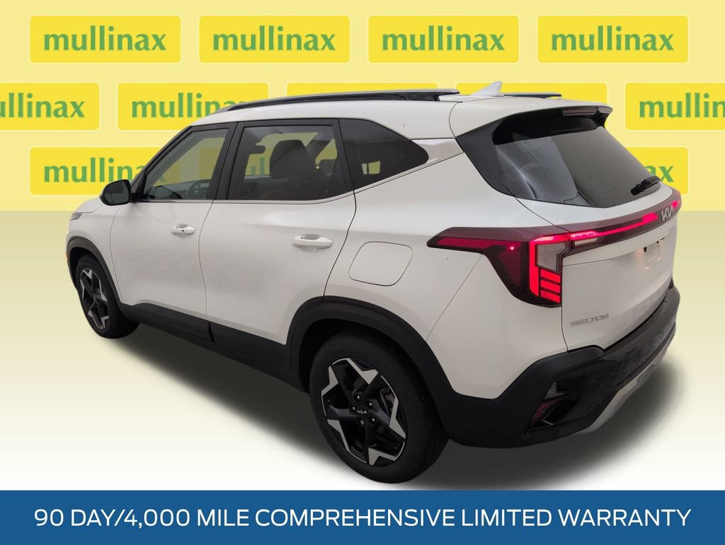 Used 2024 Kia Seltos EX FWD image 9