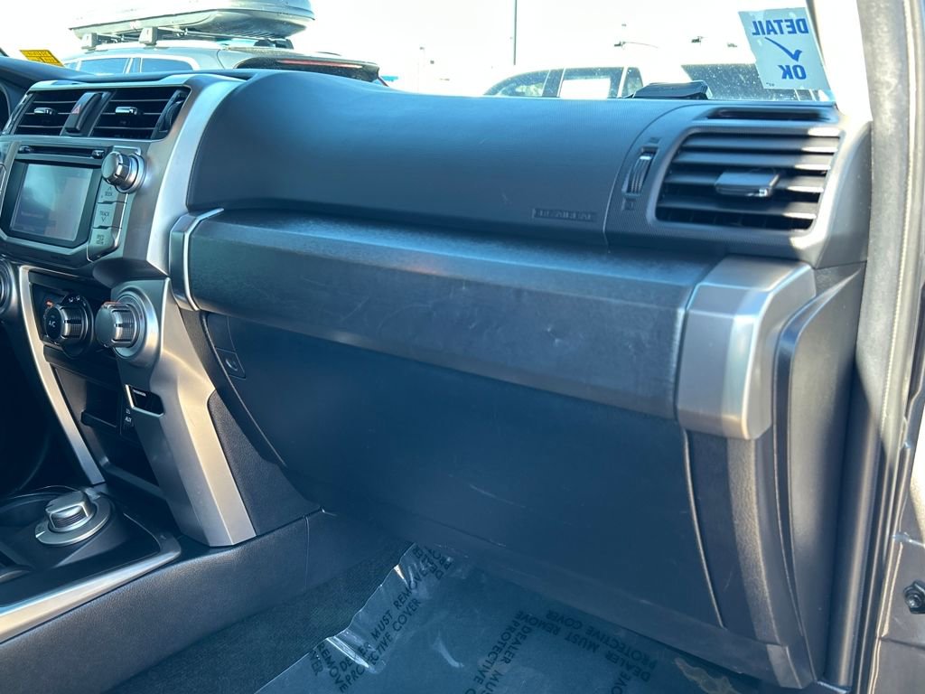 Used 2019 Toyota 4Runner SR5 Premium image 19