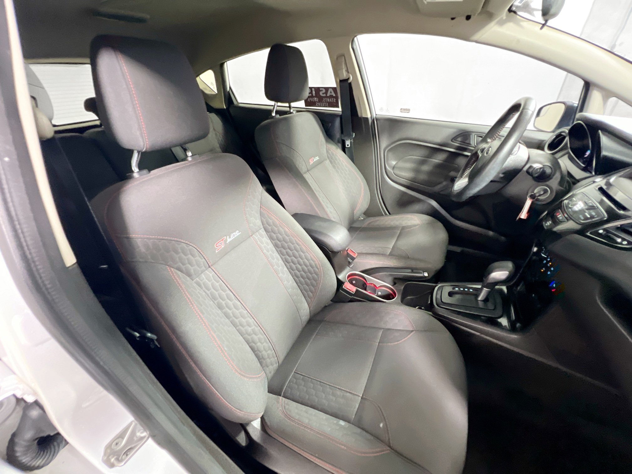 Used 2019 Ford Fiesta ST-Line FWD image 29