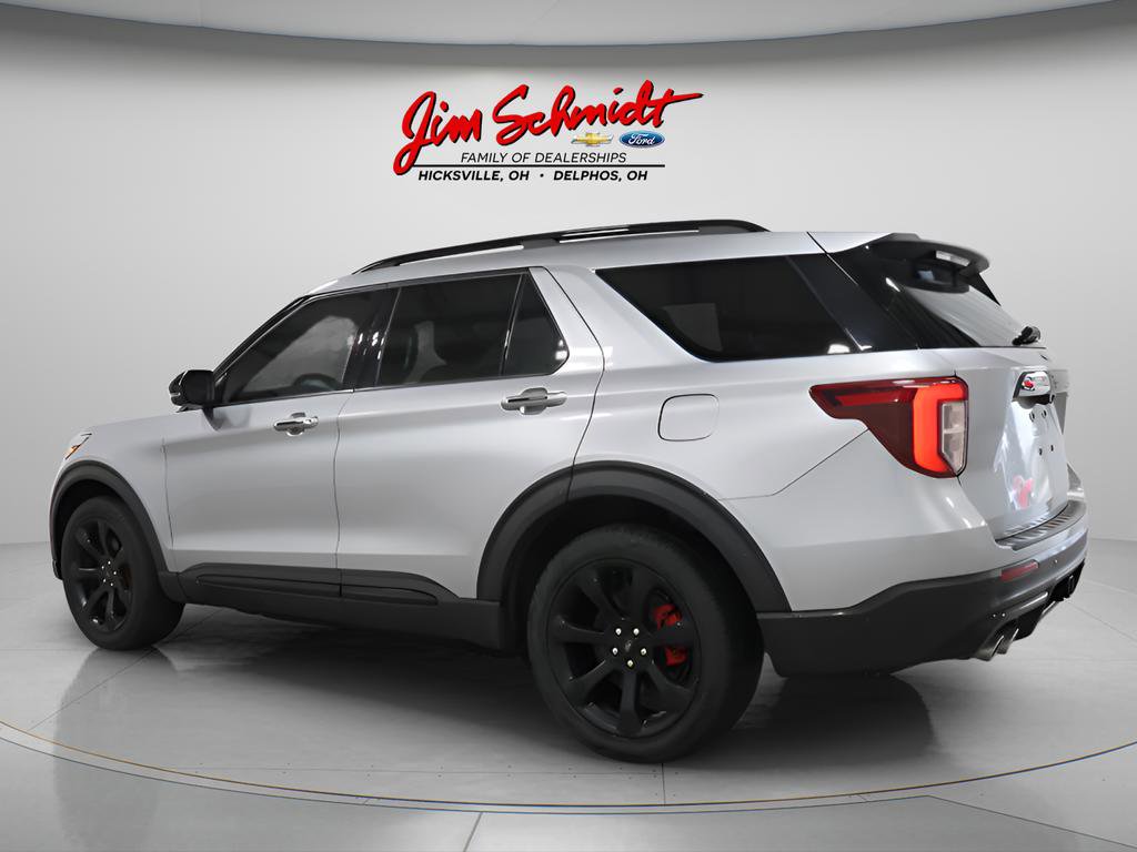 Used 2020 Ford Explorer ST w/ ST Street Pack image 4