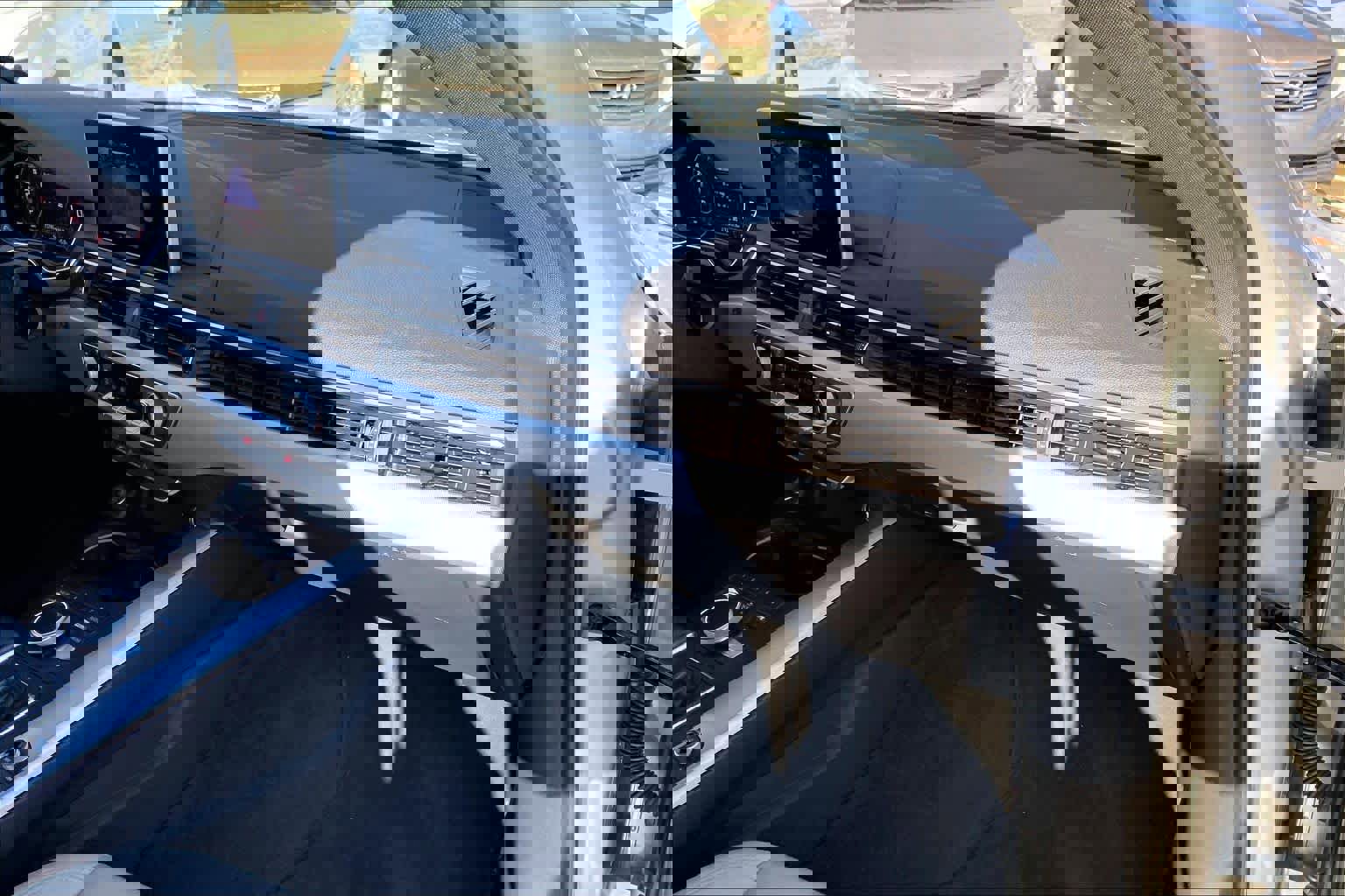 Used 2017 Audi A4 2.0T Premium Plus w/ Premium Plus Package image 18