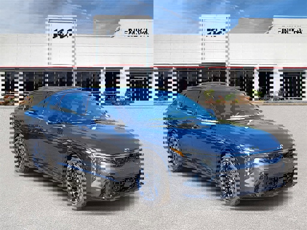 New 2026 Kia K4 GT-Line