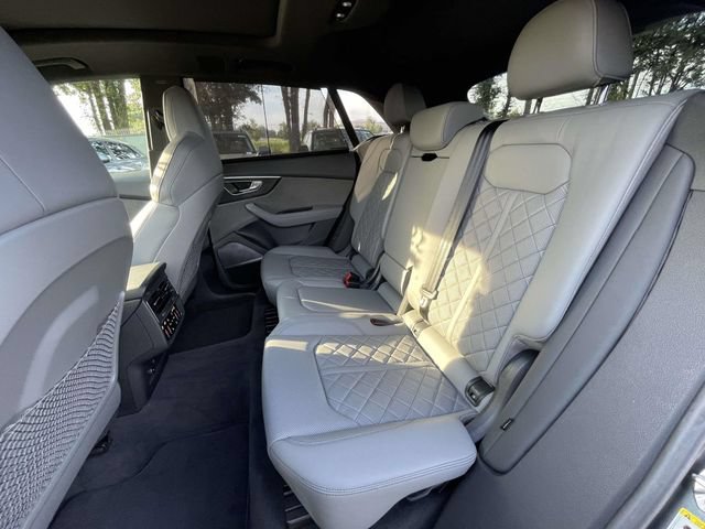 Certified 2022 Audi SQ8 Prestige AWD/4WD image 13