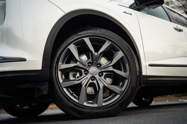 Used 2023 Acura MDX A-Spec image 18