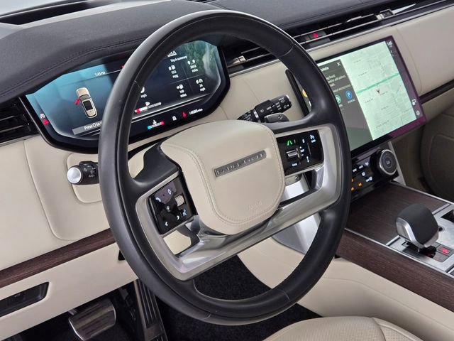 Certified 2023 Land Rover Range Rover SE AWD/4WD image 21